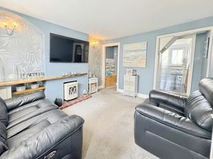 New Street- click for photo gallery